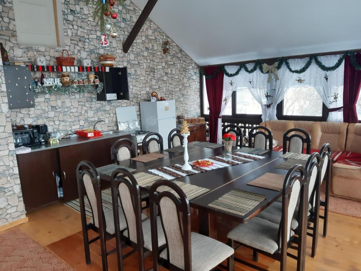 Casa Dintre Pini Villa Păltinoasa Exteriör bild