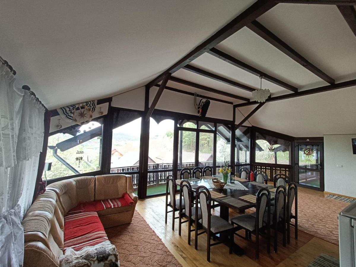 Casa Dintre Pini Villa Păltinoasa Exteriör bild