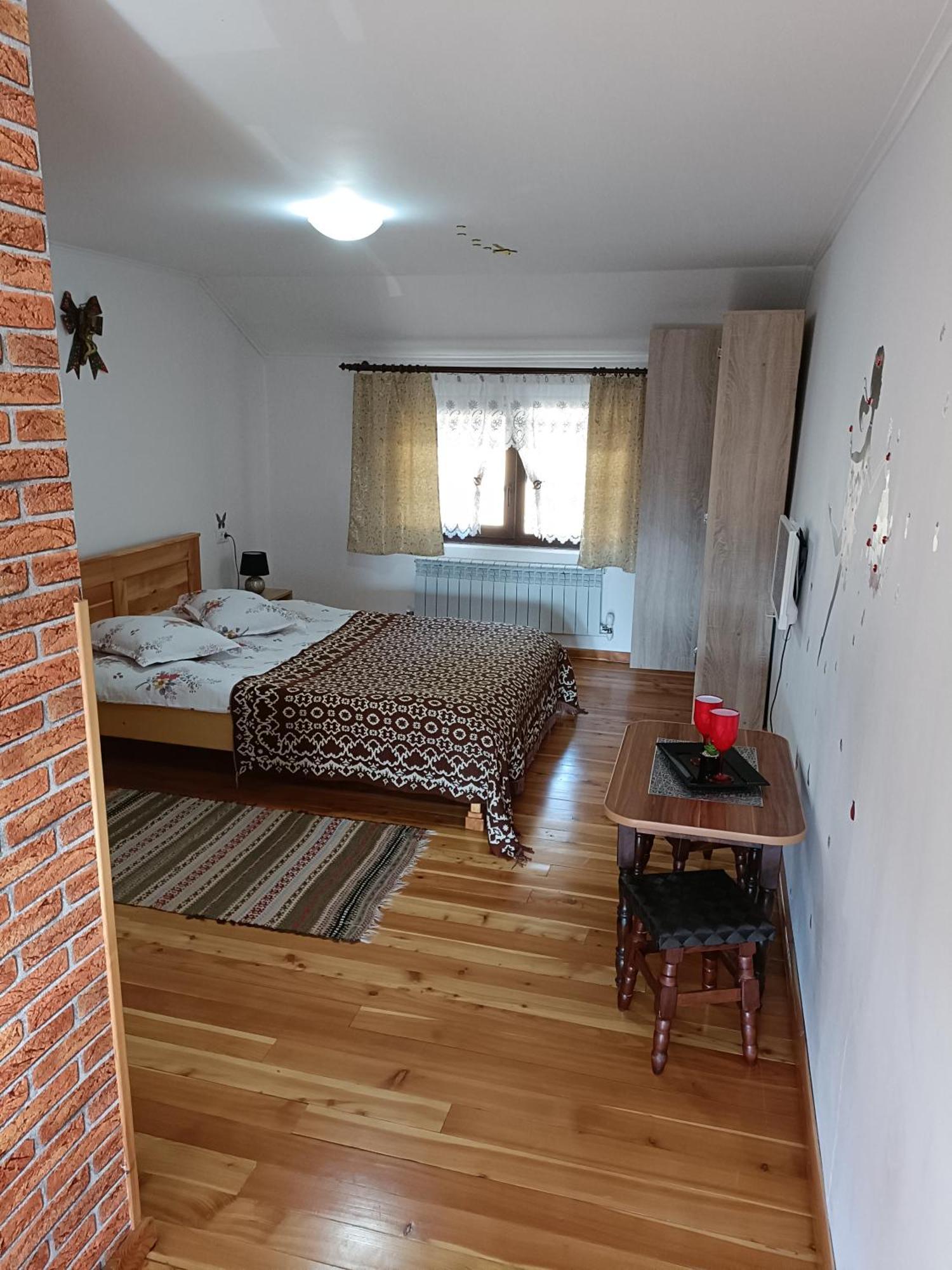 Casa Dintre Pini Villa Păltinoasa Exteriör bild
