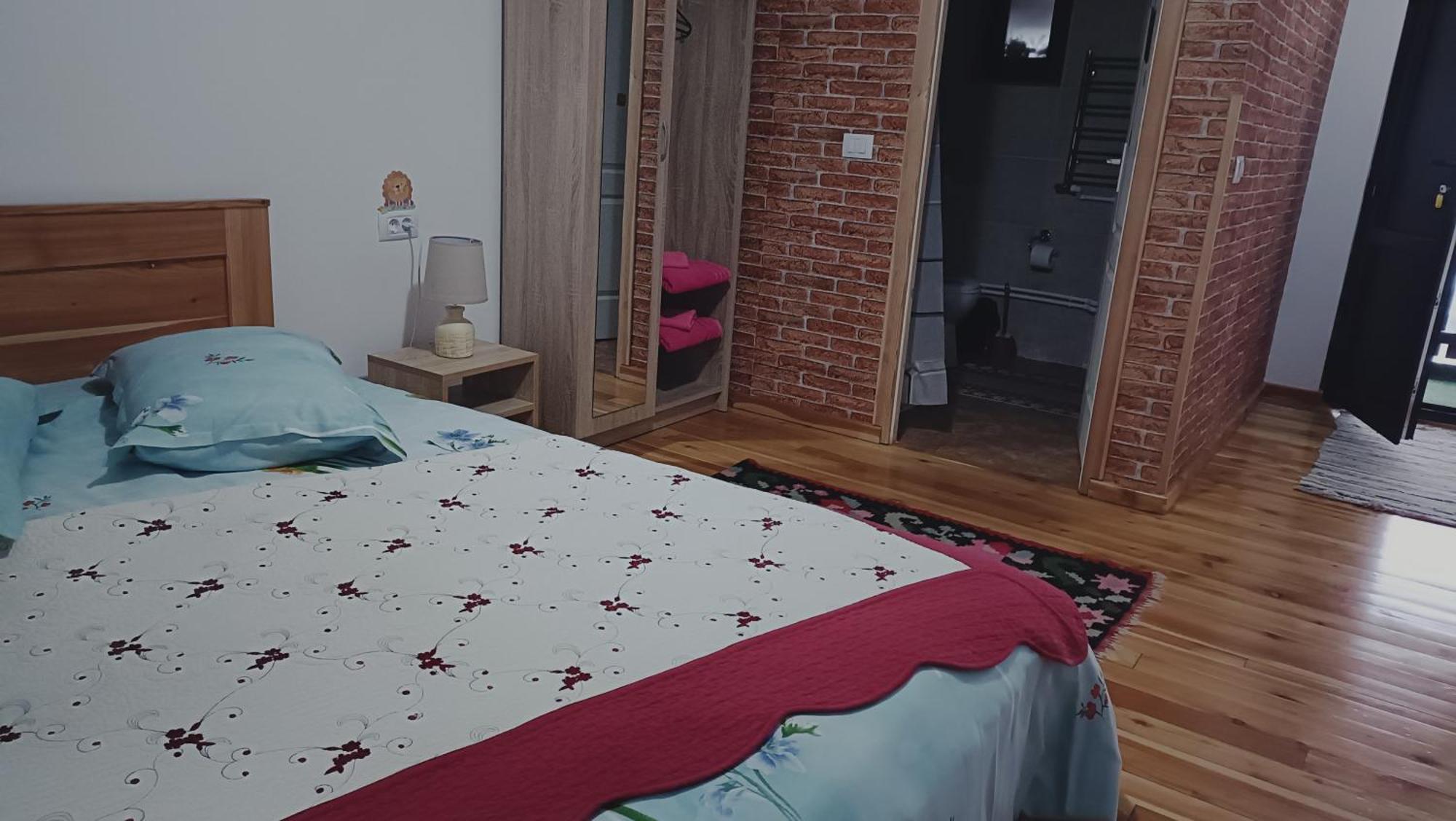 Casa Dintre Pini Villa Păltinoasa Exteriör bild